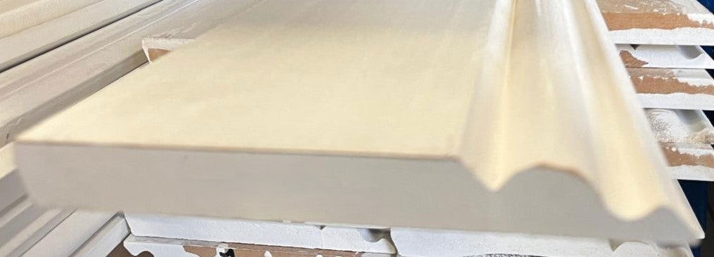 Primed M.D.F. 7" Large Ogee Skirting X 4.4Mt Length - Woodworkers.ie -