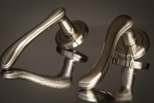 Sonnato Bari Sc Lever On Rose Wc Bathroom Turn - Woodworkers.ie -