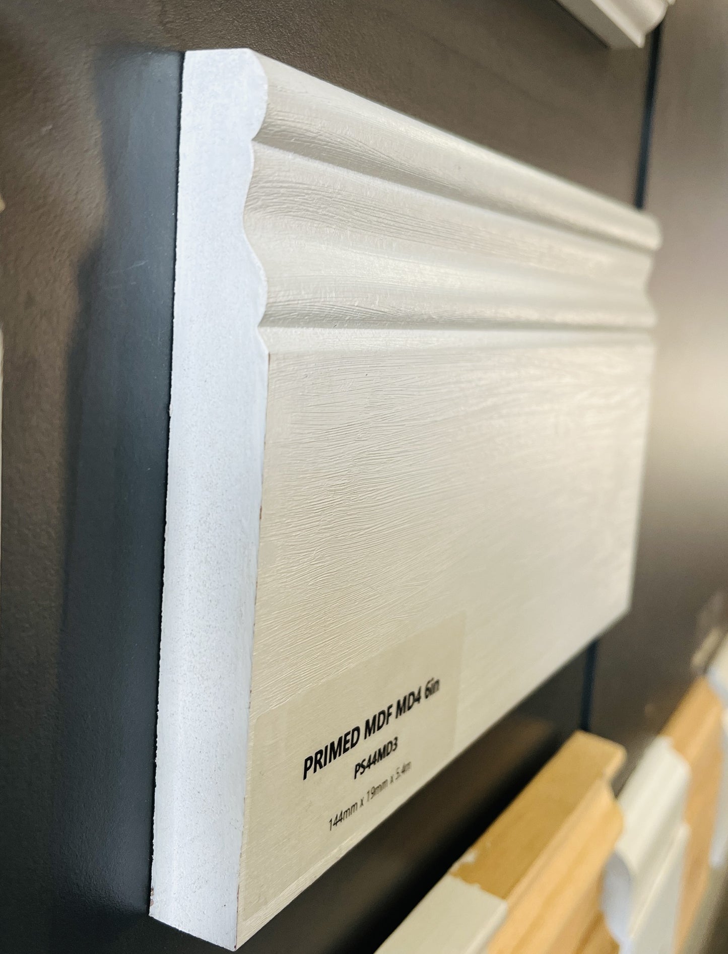 Primed Mdf Skirting Md3 144mm X 18mm X 5.4mt