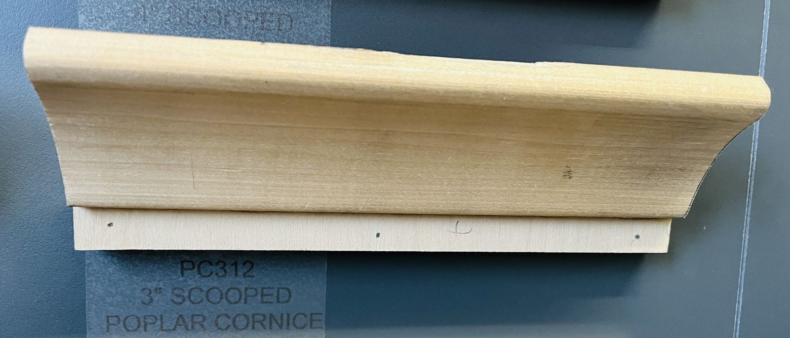 3" POPLAR SCOOPED CORNICE 12FT