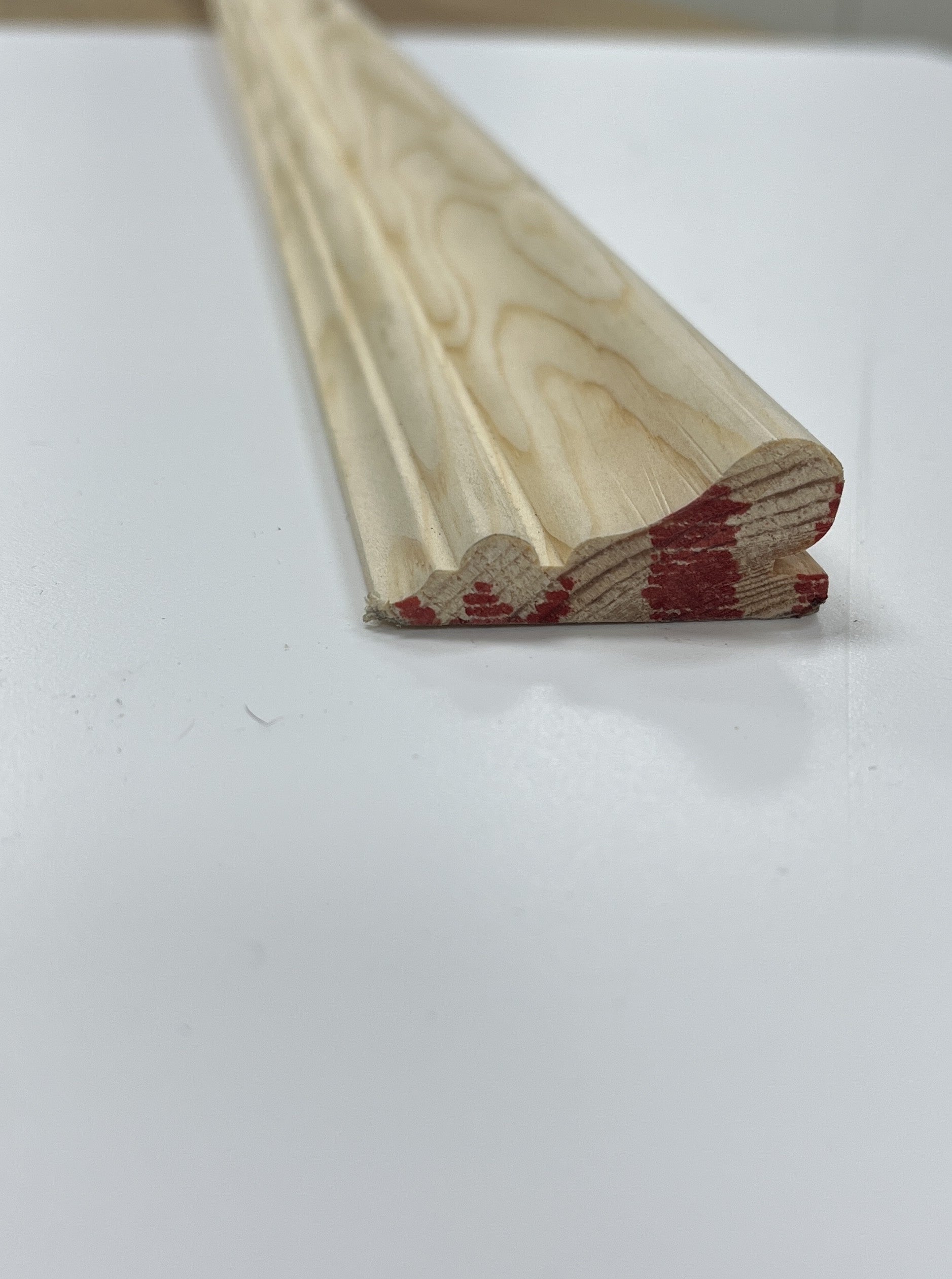 PICTURE RAIL 2" RED DEAL (44 X 19) PER 4.8mt LENGTH