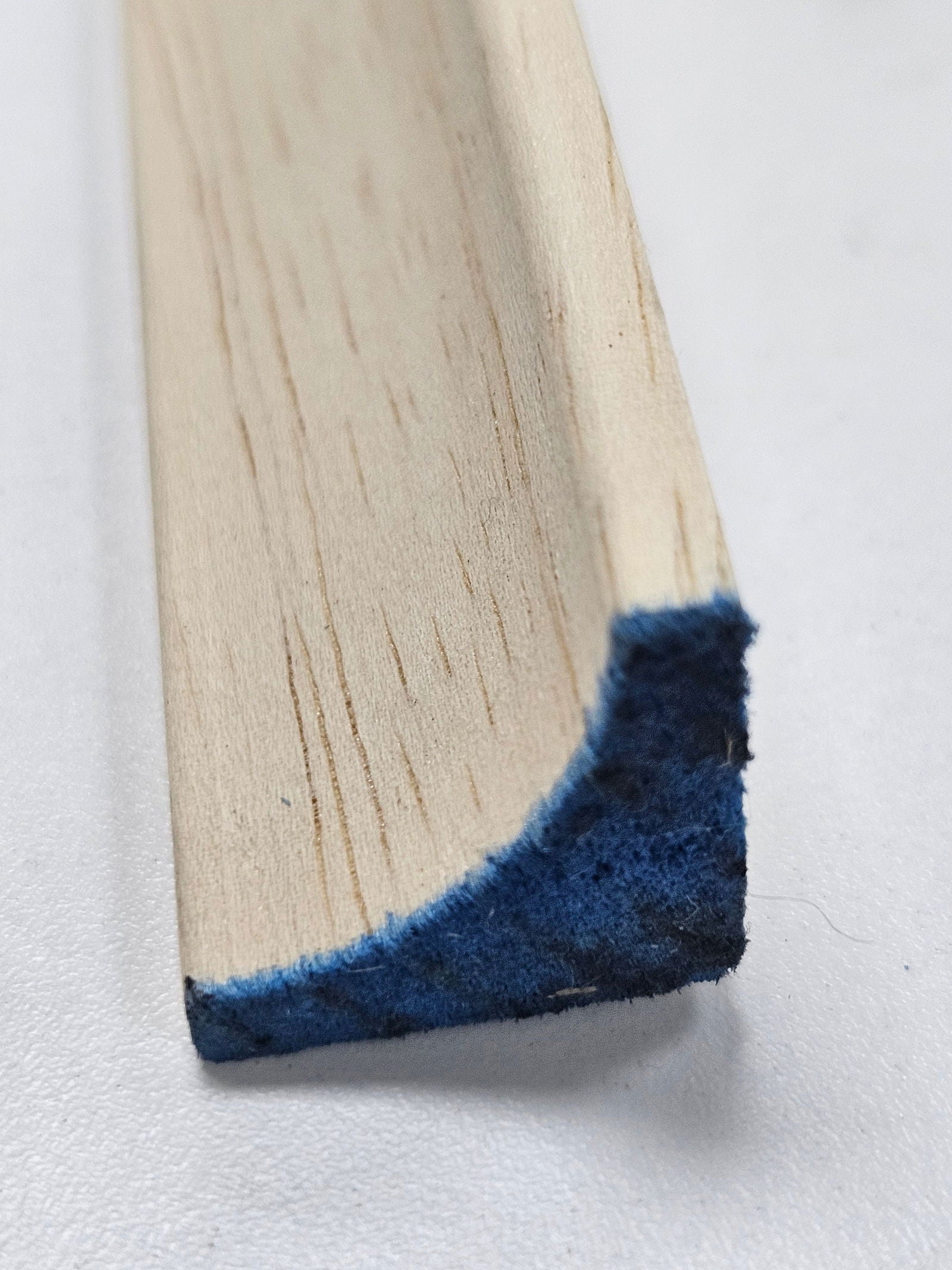 OBECHE 1" SCOTIA X 8' - Woodworkers.ie - 