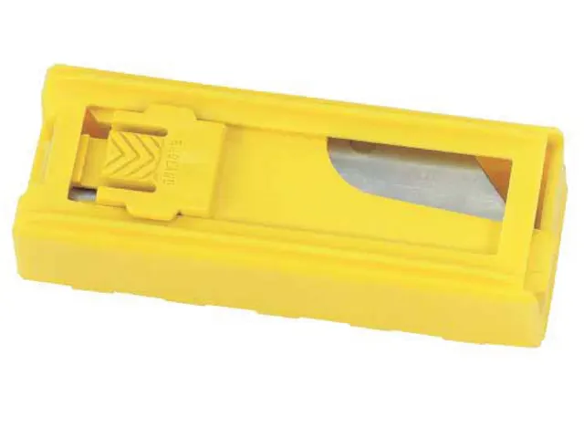 STANLEY BLADE DISPENSER PK10 - Woodworkers.ie - 