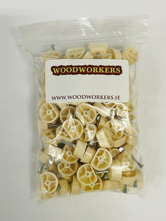 PLASTIC SHELF STUDS CREAM