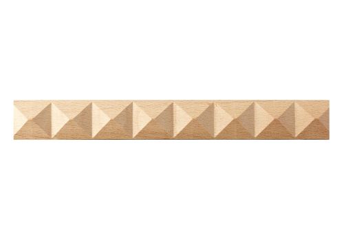 DECORATIVE MOULDING PYRAMID  SHAPED  16MM  X 2440MM